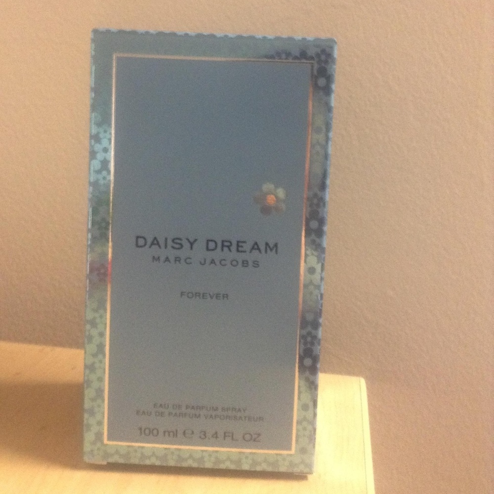 Daisy Dream Forever